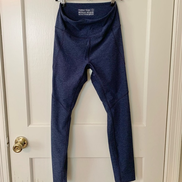 Outdoor Voices Leggings, Small - Picture 1 of 1